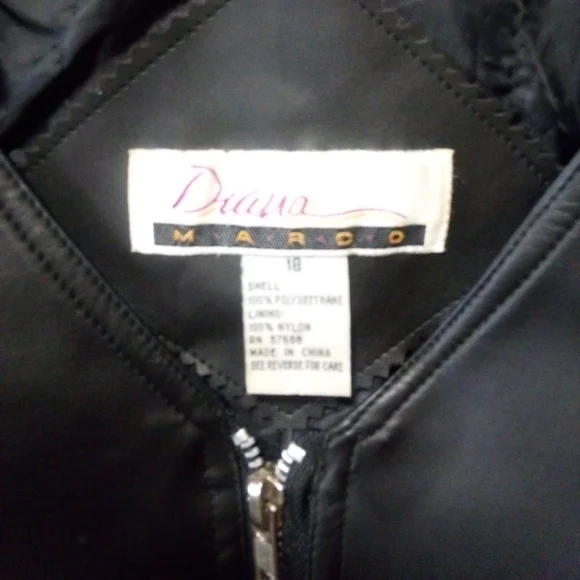 Black Leather Vest with Zipper Pockets - Picture 3 of 12